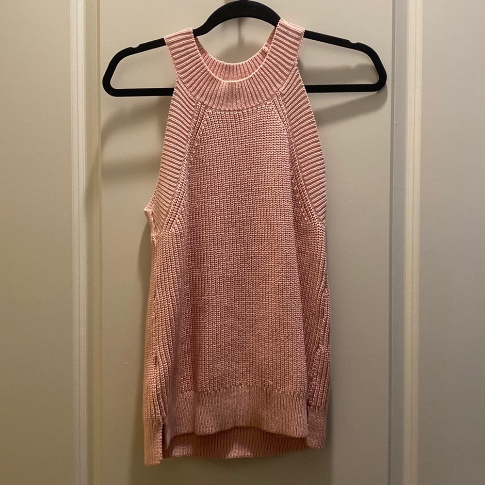 LOFT S Pink sleeveless sweater